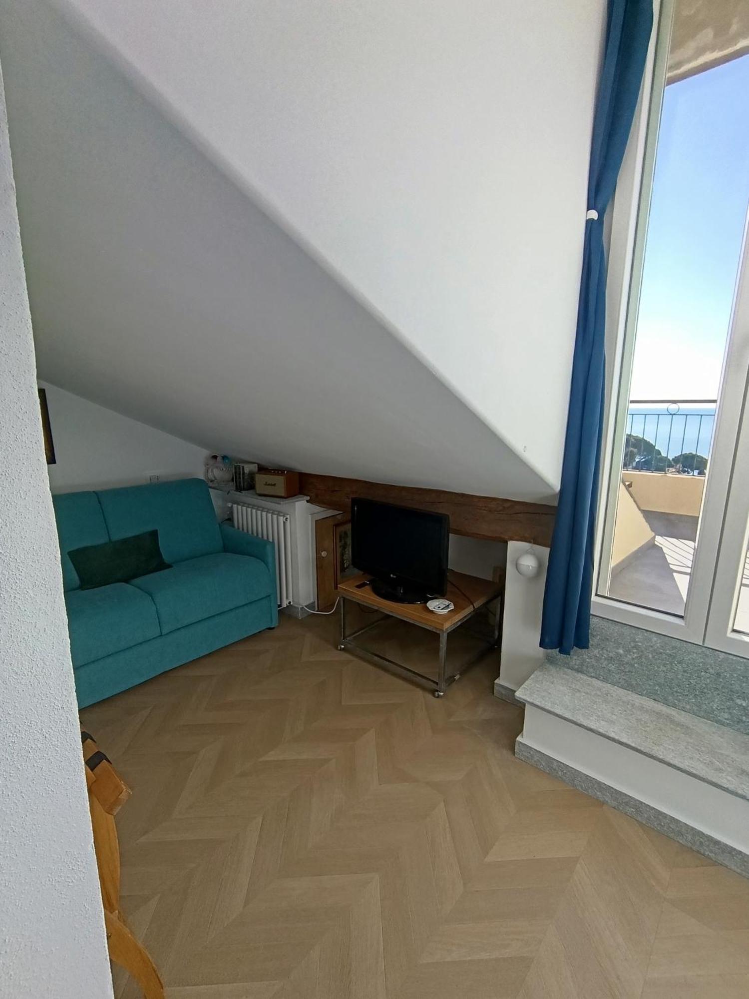 Apartment Romantic Loft Sea View Nervi Genua